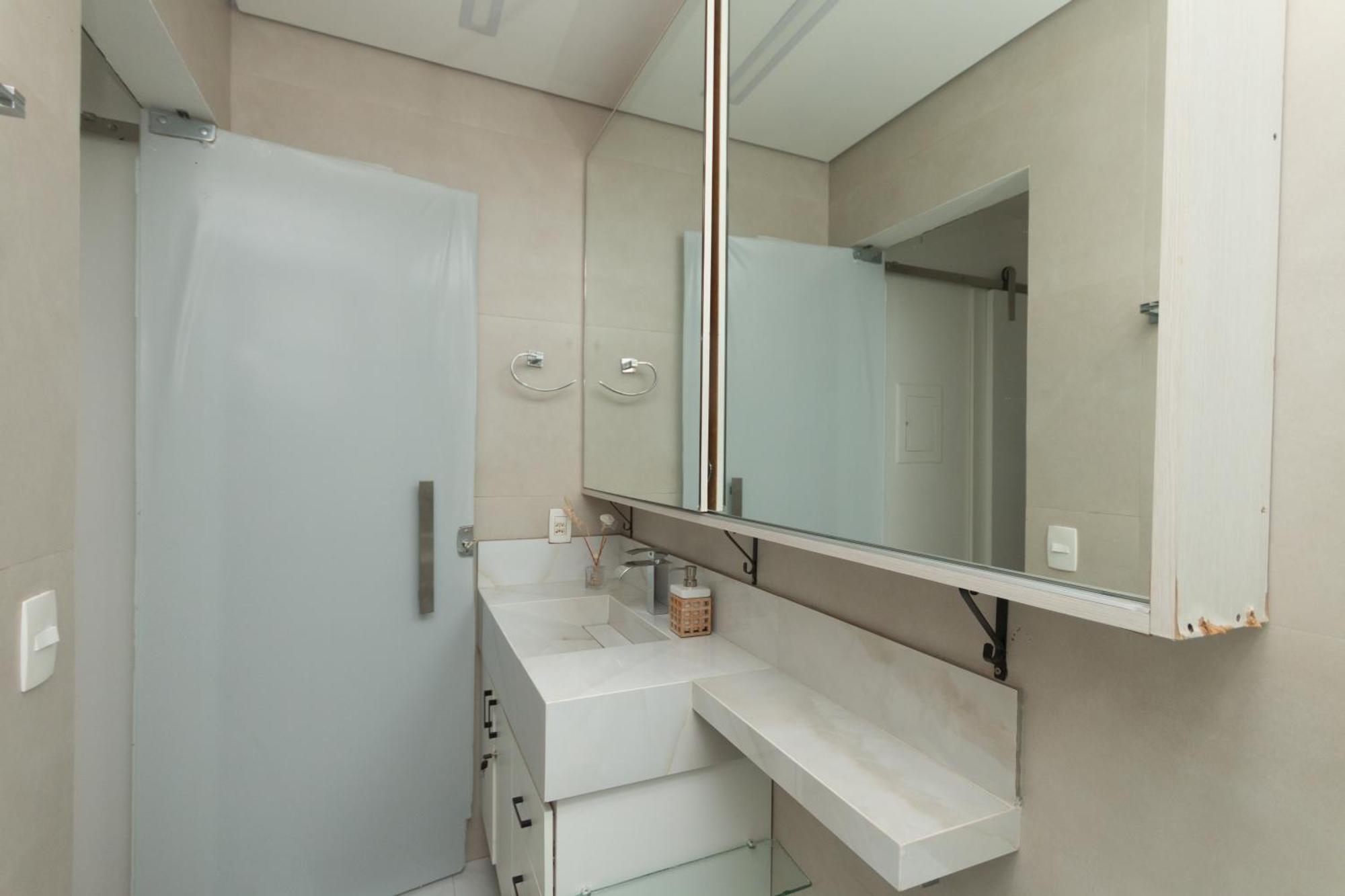 Apartamento Volpi Na Savassi - Charme, Localizacao E Conforto *